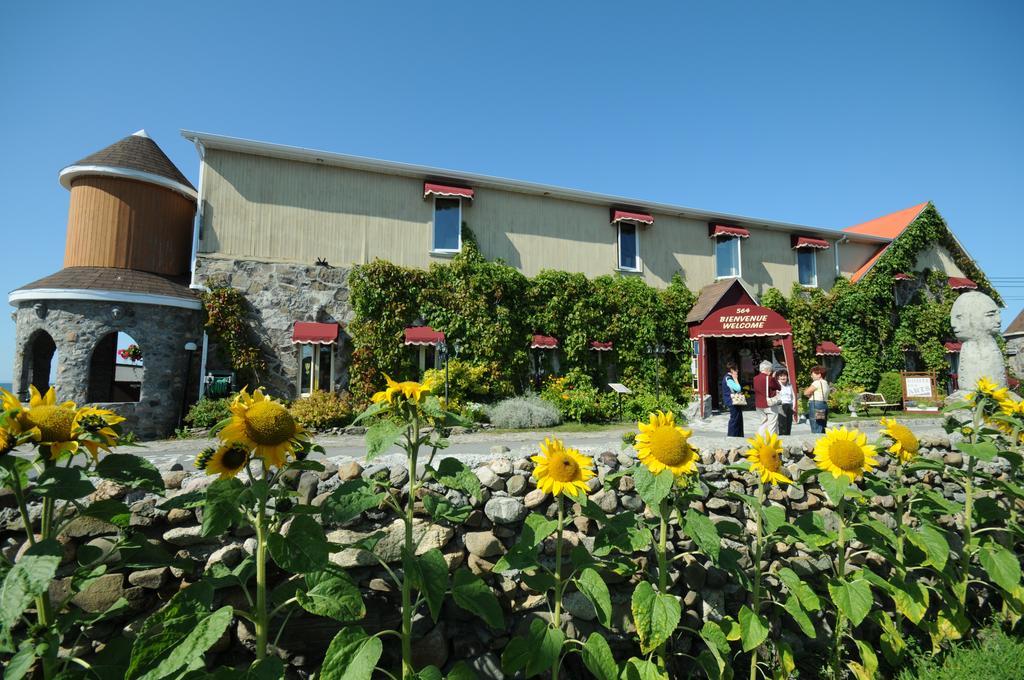 Auberge Marcel Gagnon Sainte-Flavie Exterior foto